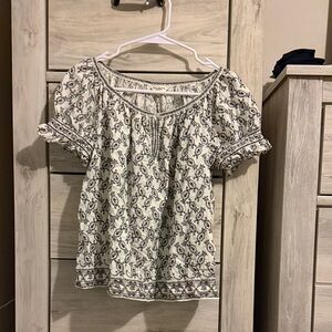 Max Studio Black and Cream Floral Blouse